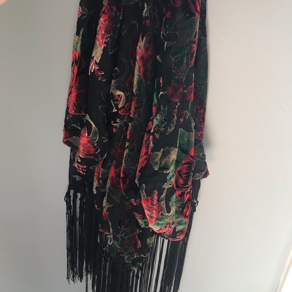 Floral red rose see through Shaw - Picture 1 of 4